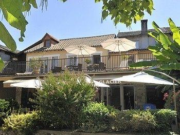 Logis Hotel Les Flots Bleus Beaulieu-sur-Dordogne Zewnętrze zdjęcie