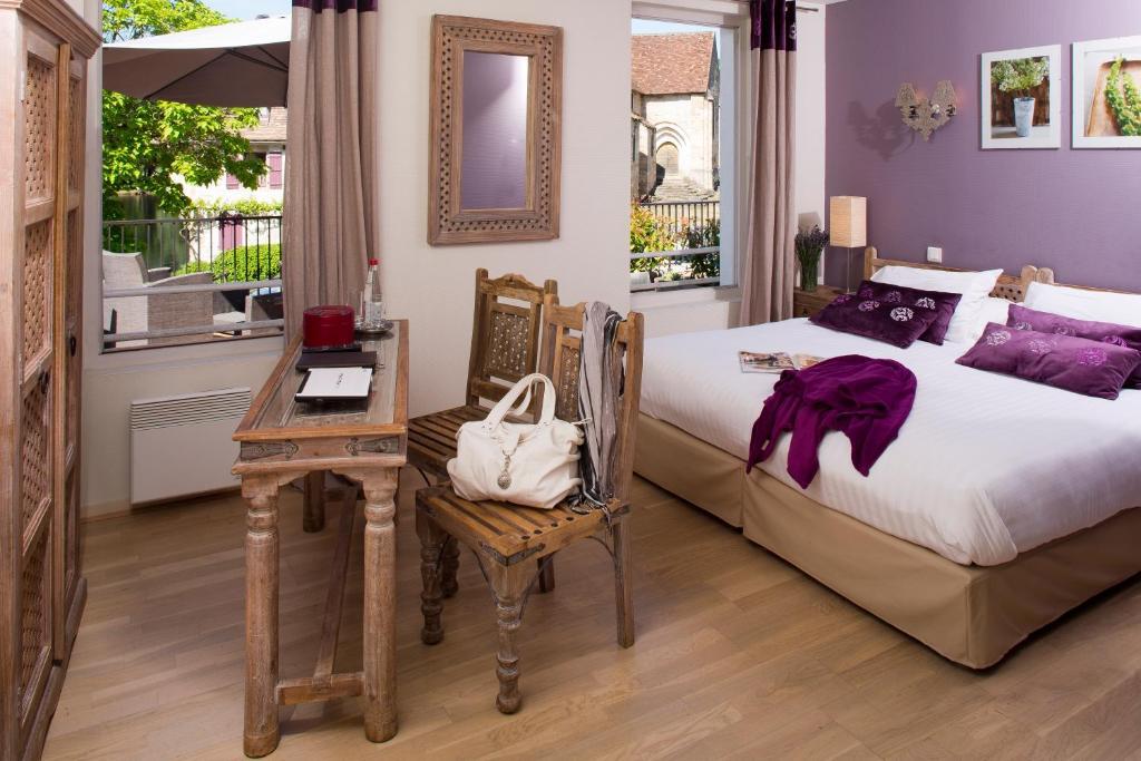 Logis Hotel Les Flots Bleus Beaulieu-sur-Dordogne Pokój zdjęcie